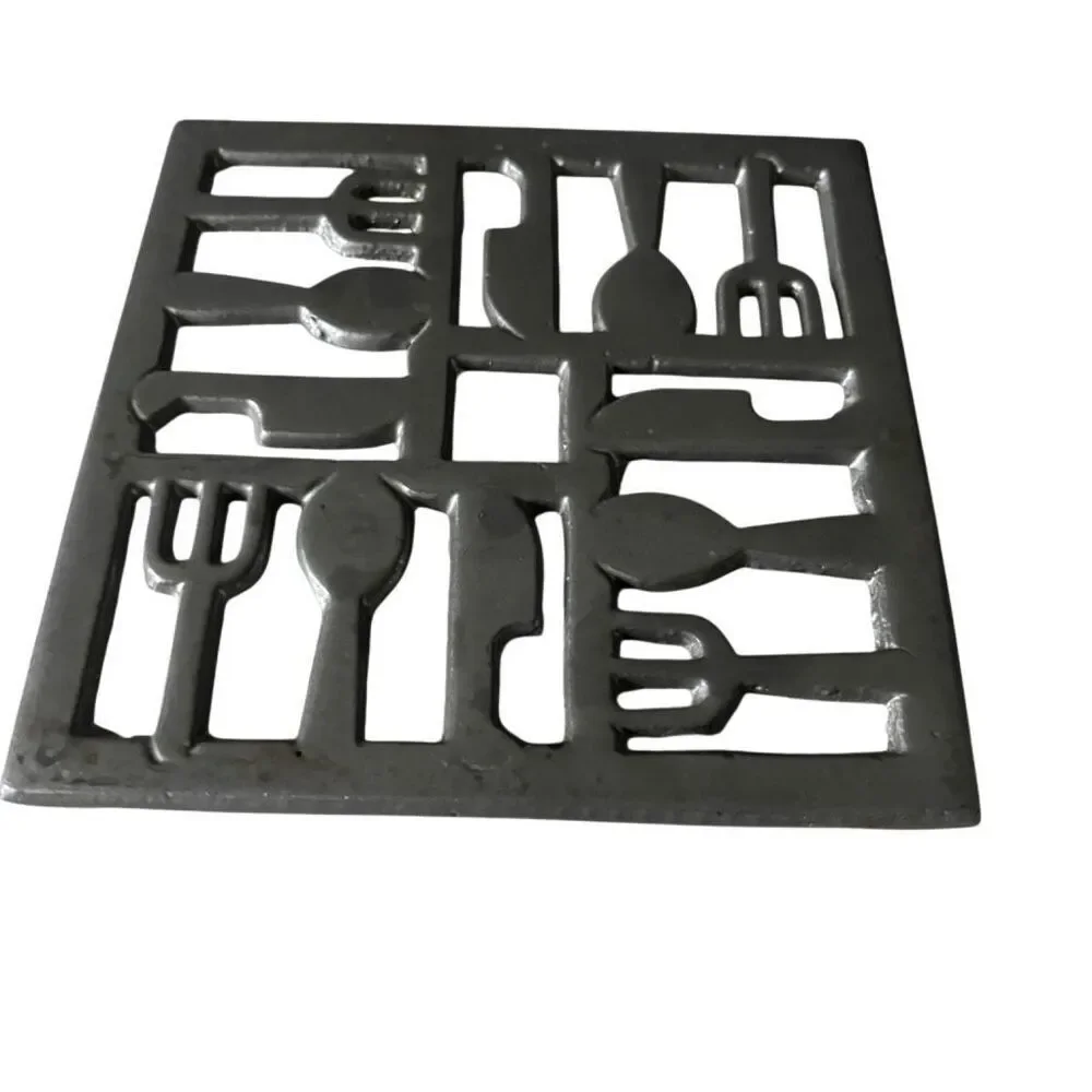 Metal Kitchen Utensil Motif Trivet